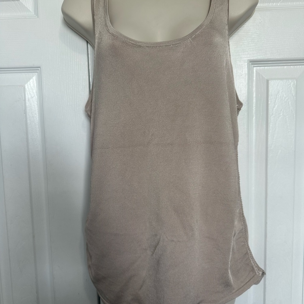 White House Black Market Cream Cardigan - Picture 6 of 9